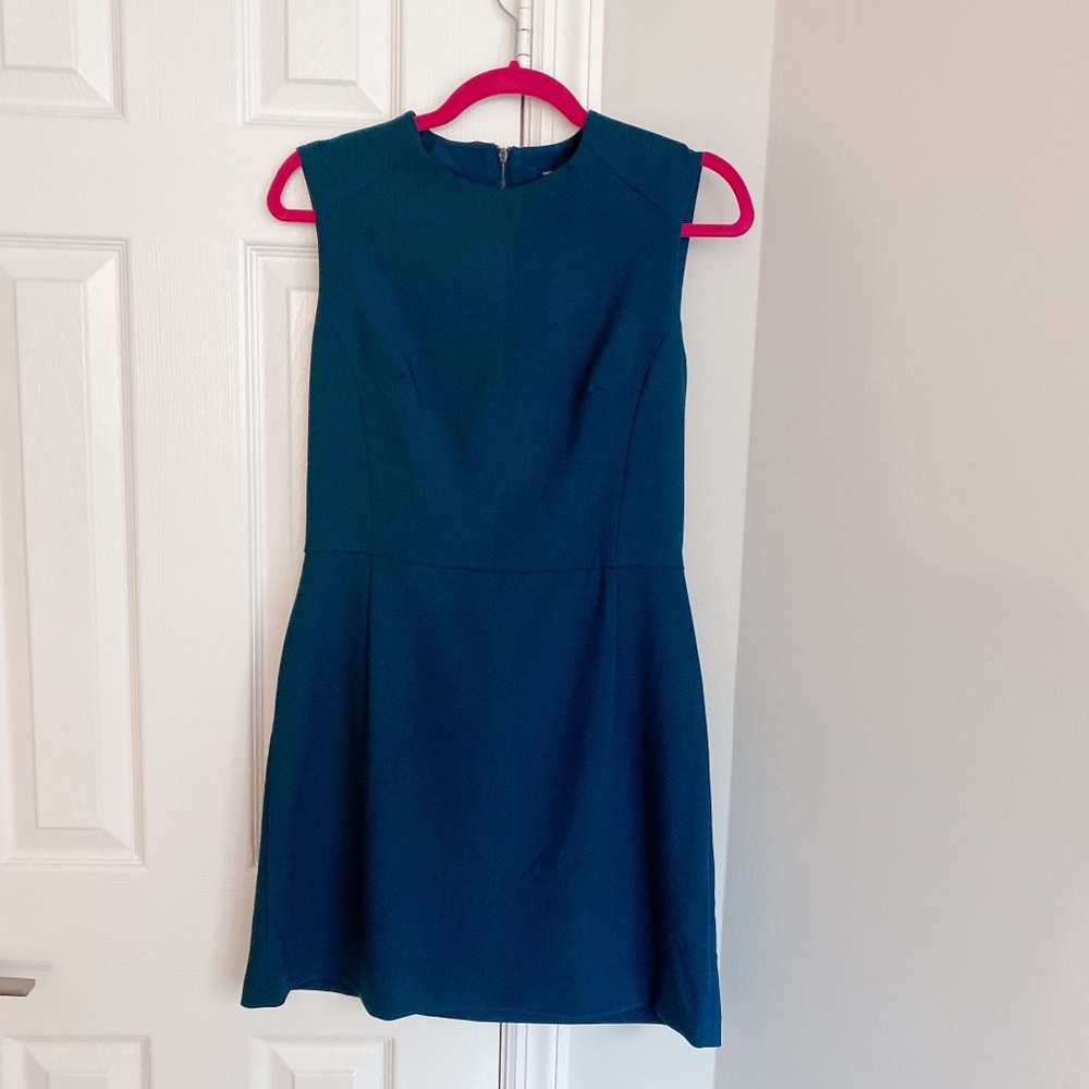 🆕 [French Connection] Dress